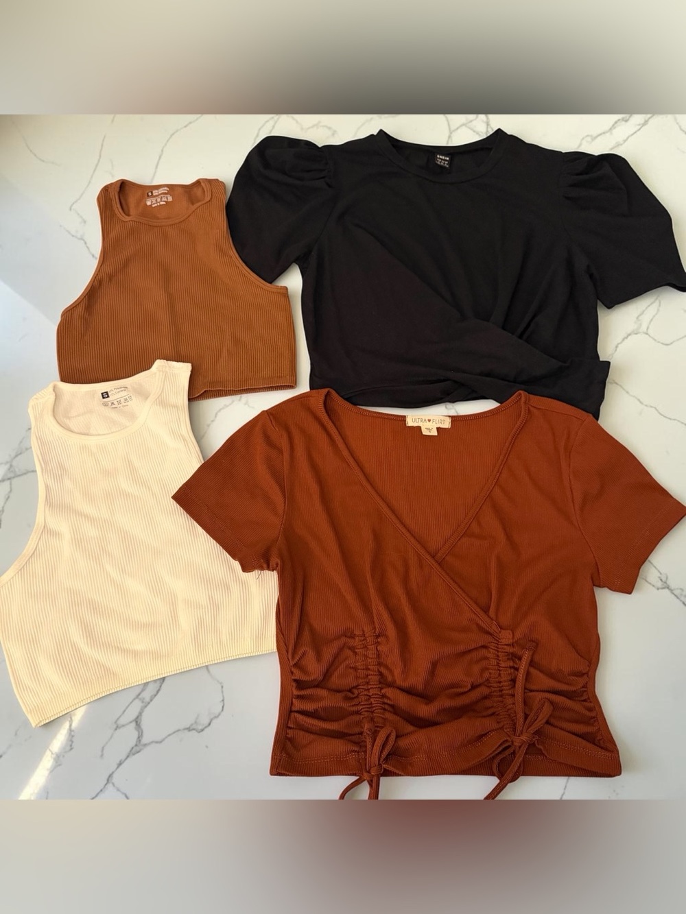 ✨Women’s Tops Bundle (4 pieces) Neutral Basics. Size S✨